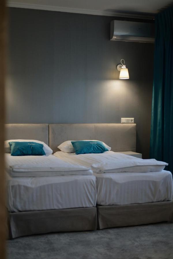 River Stone Hotel 舍绍里 外观 照片
