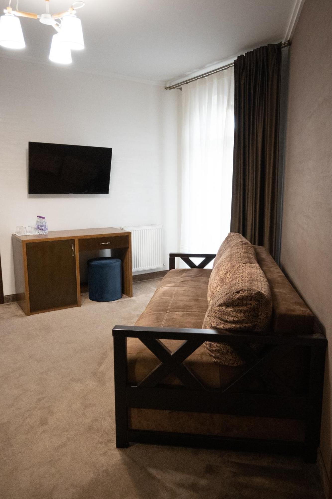 River Stone Hotel 舍绍里 外观 照片